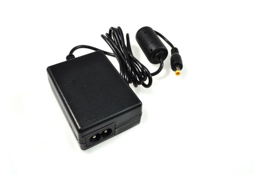 Fujitsu AC-adapter: fi-65f